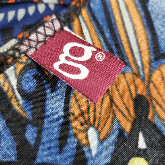 Scarf Vest - Picture 7 of 8